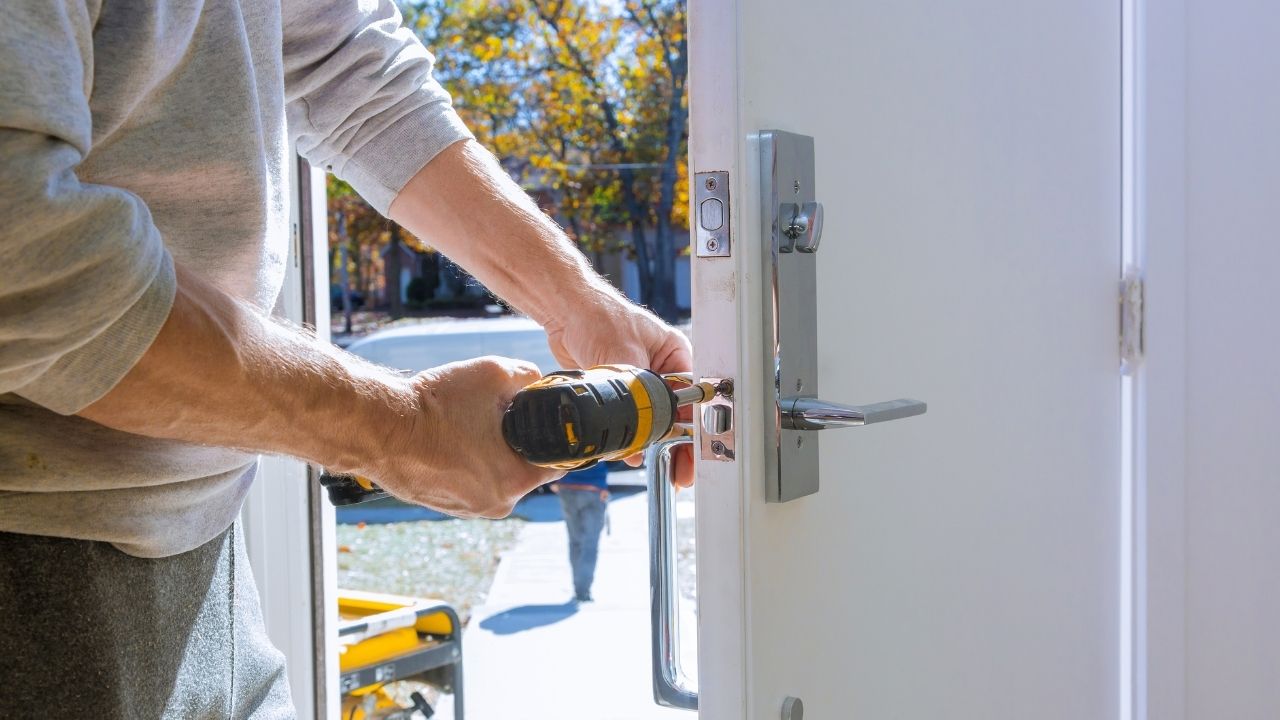 Installation de porte